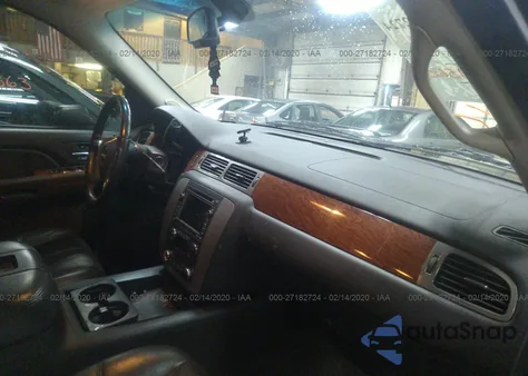 2008 GMC Yukon Slt W/4Sb из США, поврежденный, VIN 1GKFK13098J180062